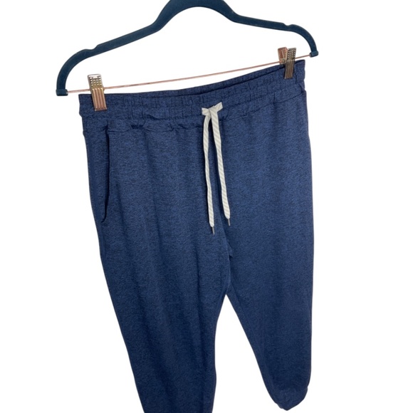 Vuori Performance Jogger - Picture 3 of 6